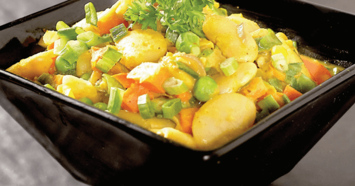 Grace Foods Coconut & Bean Curry